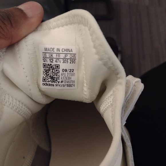 Yohji Yamamoto Y-3 White Sneakers 12.5 - Picture 2 of 16